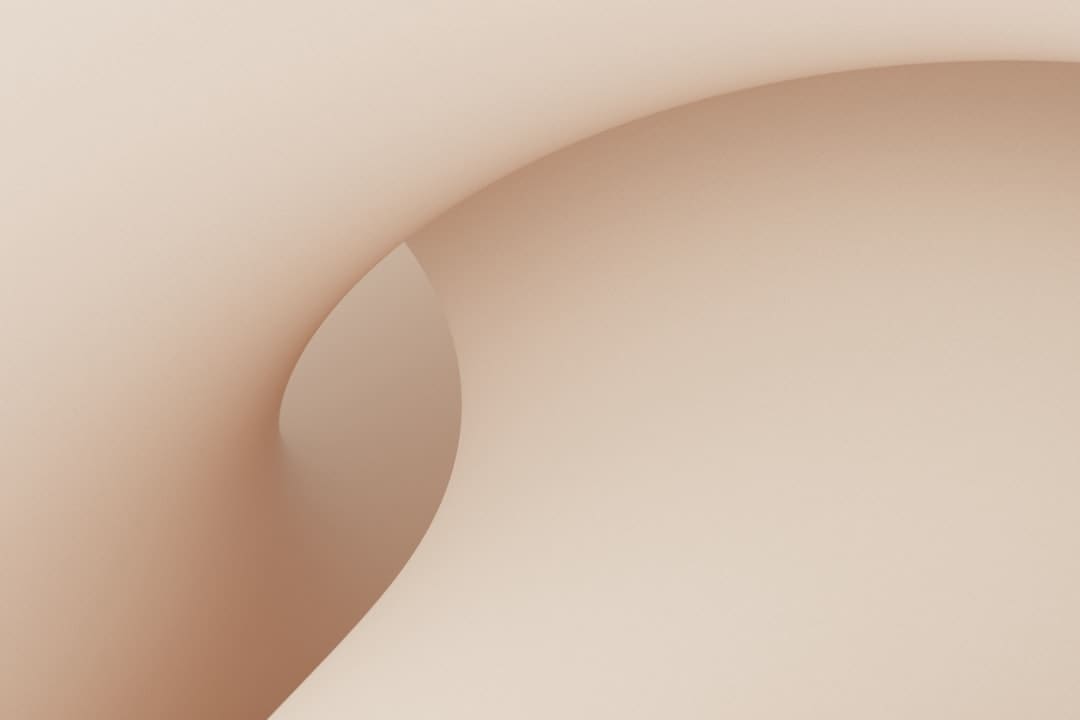 投诉“鲁迅夹烟墙画”当事人,被封号